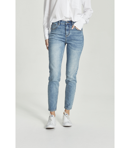JUNK FOOD JEANS - KAITLIN / NO RIPS - BLUE