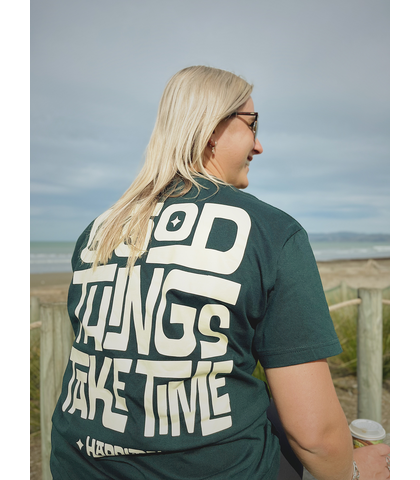 HAPPY DAYS GOOD THINGS TAKE TIME TEE - FOREST