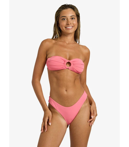 ROXY LADIES SD BEACH CLASSICS RING BANDEAU BIKINI TOP - BUBBLEGUM