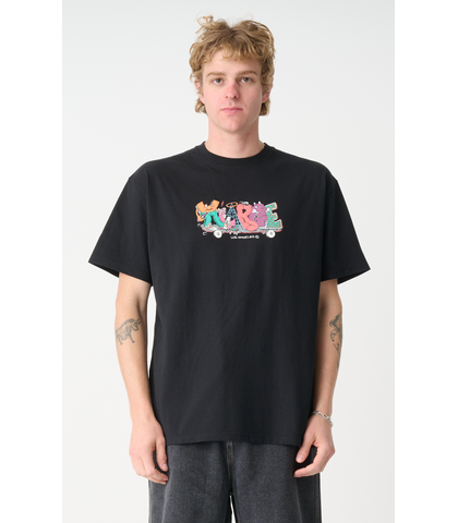 XLARGE SKATEBOARD S/S TEE - BLACK