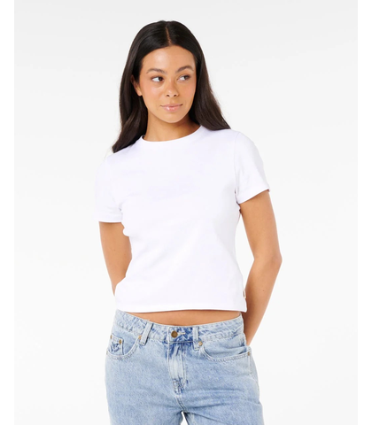 RIPCURL LADIES CLASSIC FITTED TEE - WHITE