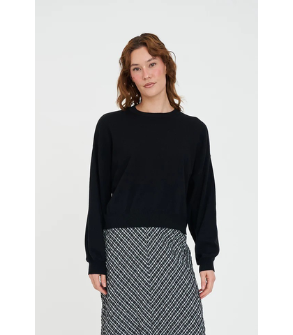 HUFFER LADIES MERINO BELLA CROP KNIT - BLACK