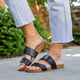REEF LADIES CUSHION VISTA SANDAL - BLACK / NATURAL 