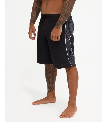 QUIKSILVER MENS TAKARANGI BOARDSHORT - BLACK