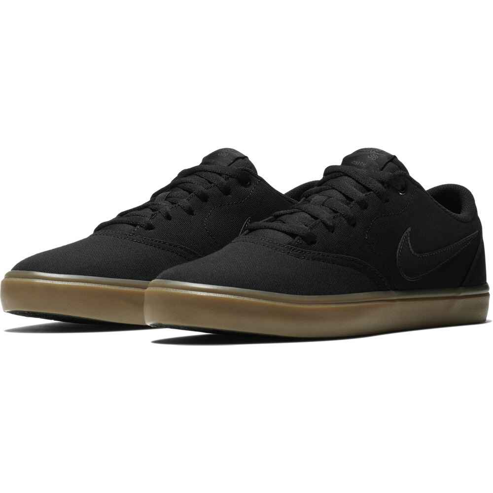 nike sb check black gum