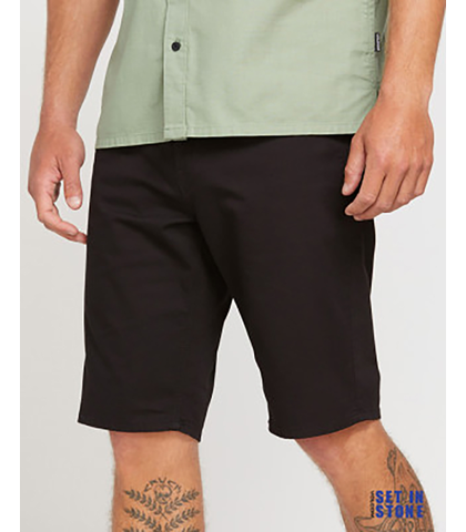 VOLCOM MENS SOLVER LITE 5 POCKET WALKSHORT - BLACK